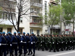 Военные Уральского округа в честь Дня Победы промаршируют под окнами ветеранов ВОВ