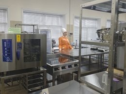 Оборудование для приготовления еды школьникам получат 10 районов Приамурья