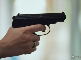 Беглец открыл на улице в Кузбассе стрельбу из пистолета
