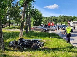 В Екатеринбурге 72-летний пенсионер насмерть сбил мотоциклиста