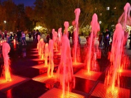 В Барнауле запускают фонтаны