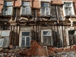 Порядок признания жилья аварийным в России упростили
