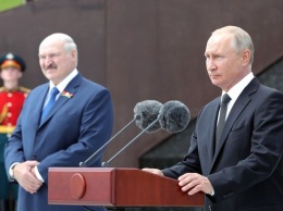 Путин и Лукашенко открыли мемориал Советскому солдату подо Ржевом