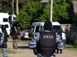 В Крыму проходят обыски по делу запрещенной в РФ "Хизб ут-Тахрир": 6 человек задержаны