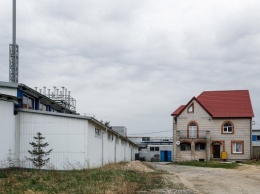 Суд: власти Гурьевска незаконно продали землю под жилье в санитарной зоне завода