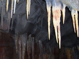 На «Бирюзовой Катуни» открыли два экскурсионных маршрута по Тавдинским пещерам