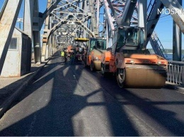 В Ульяновске завершен ремонт дорожного полотна на Императорском мосту