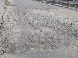 «Брошенный» отрезок дороги в Барнауле отремонтируют ночью
