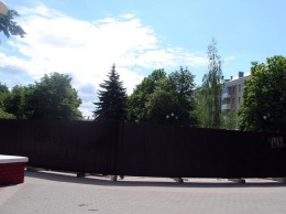 Мэрия Белгорода провела тендер на ремонт фонтана спустя два месяца после начала работ