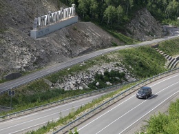 Строительство двух дорог за 1 млрд рублей началось в Белокурихе-2