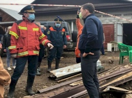 Власти помогут пострадавшим от наводнения в Нижних Сергах в восстановлении жилья