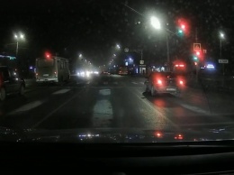 Опубликовано видео момента аварии на Лежневской