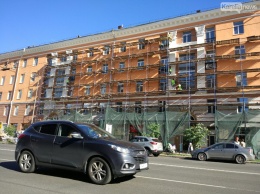 Реконструкция фасада исторического здания на Ленина подходит к концу