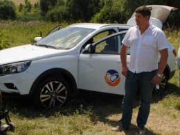 Герой России получил новый автомобиль от фонда «Поколение»