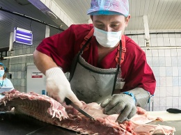 В Алтайском крае выбирают лучшего обвальщика мяса