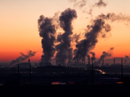 Омский производитель асфальта почти в 50 раз превысил норму выбросов токсинов в воздух