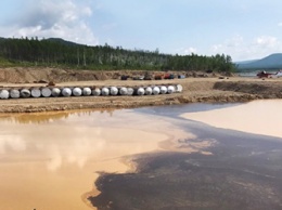 В реку Селемджу в Амурской области попали нефтепродукты