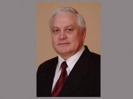 Скончался бывший ректор АГМУ Валерий Брюханов