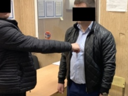 В Екатеринбурге экс-полицейский ударил задержанного и подделал протокол