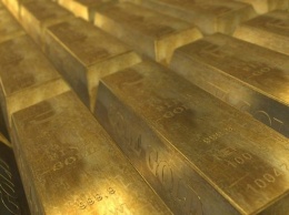 Экономист из РФ посоветовал гражданам вложиться в золото и криптовалюту