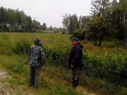 В Мазановском районе третий день ищут грибника
