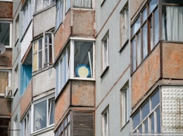В Калининграде 42-летний мужчина разбился, выпав из окна многоэтажки