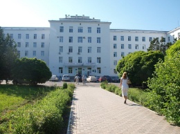 Территорию симферопольской больницы №6 благоустроят за 11,5 млн рублей