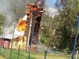 В проблемном парке «Изумрудный» в Барнауле произошел очередной таинственный пожар