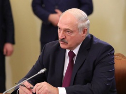 Лукашенко вернул посты прежним членам правительства