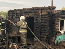 В Калуге сгорел жилой дом