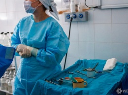 Больницы стали обещать кузбасским врачам меньше денег по зарплате