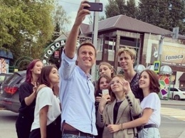 Навальный впал в кому после отравления. Что известно на данный момент