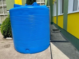 Баки для воды в школах и детсадах Симферополя обещают установить до 1 сентября