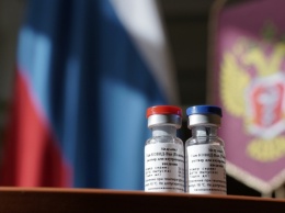 В России начинают вакцинацию от коронавируса