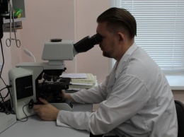 Минздрав более чем за 20 млн рублей приобрел два микроскопа и сканер для выявления опухолей