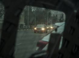 В Белгороде прокуратура заинтересовалась бросающейся под колеса авто мамой с дочкой