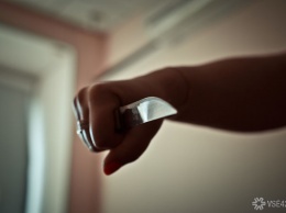 Квартирантка ударила арендодателя ножом за оскорбления в Кузбассе