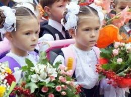 Сергей Великий в День знаний принял участие в школьной торжественной линейке