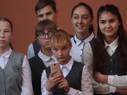 Россияне считают, что в школах надо ввести сексуальное воспитание