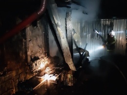 В Нижневартовске сгорела баня