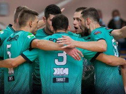 «Университет» одержал вторую викторию на Кубке Победы в Барнауле