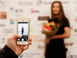 Кузбассовец подарил возлюбленной телефон попавшего в реанимацию кузбассовца