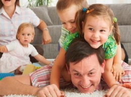 Амурским семьям с детьми выплатят 1,4 миллиарда рублей в этом году
