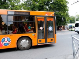В Калининградских автобусах начали устанавливать стационарные валидаторы