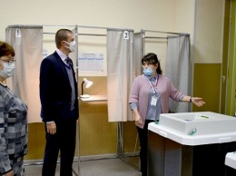 Процедура выборов в Барнауле проходит спокойно и без замечаний
