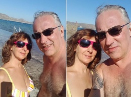 Фото вдовца Андрея Норкина с незнакомкой на пляже появились в Сети