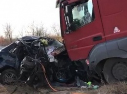 Еще одна семья из Алтайского края погибла в ДТП с грузовиком
