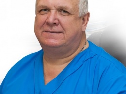 Прославленный врач-травматолог скончался после вспышки ковида в алтайской больнице скорой медпомощи