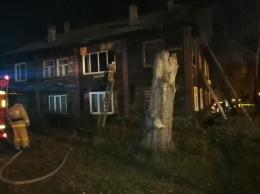 Пять человек погибли при пожаре в Свердловской области