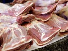 Более 110 кило подозрительного мяса забрали у жительницы Белогорска